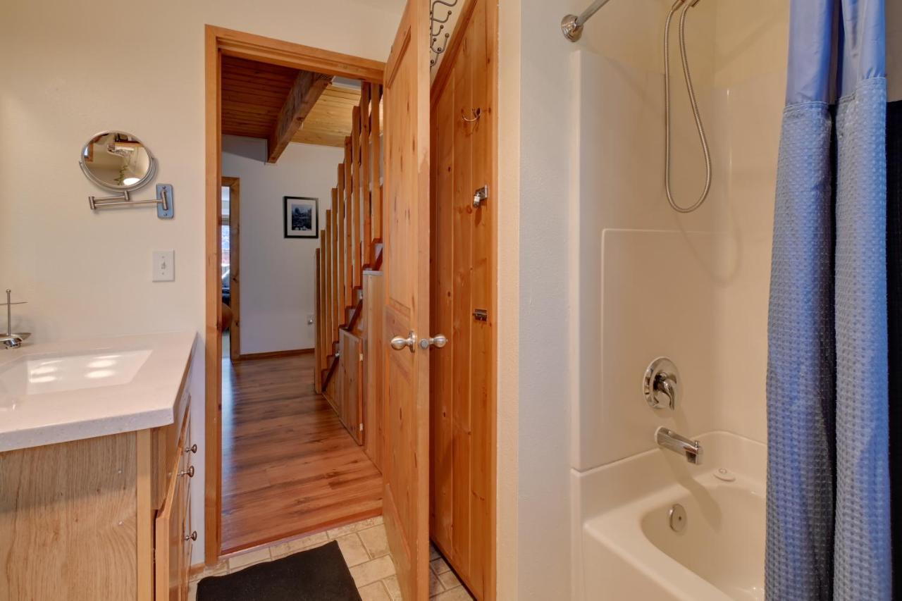 Cozy Ashford Home - 5 Mi To Rainier Natl Park! Exterior photo