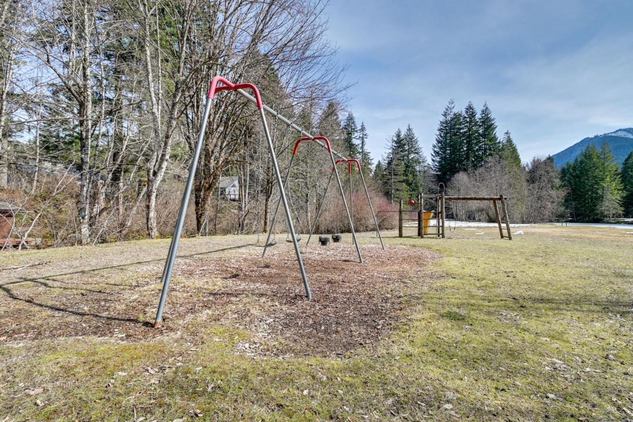 Cozy Ashford Home - 5 Mi To Rainier Natl Park! Exterior photo